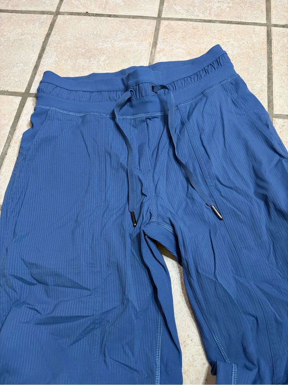 NWOT Lululemon Dance Studio Mid-Rise Cropped Pant *25” (Pitch Blue) Size 4